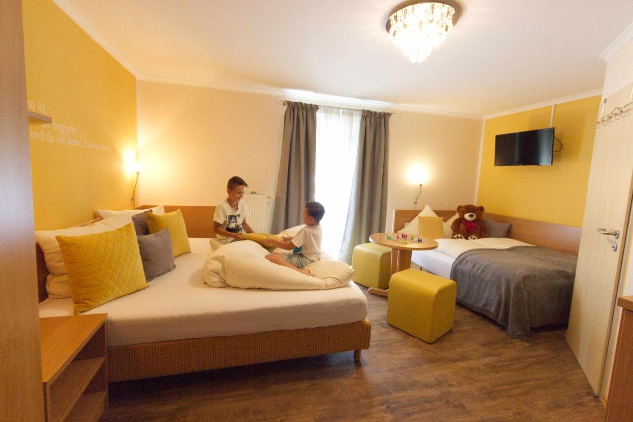 Gaestehaus Zehmerhof Bei Erding 발퍼트스기르헹 외부 사진